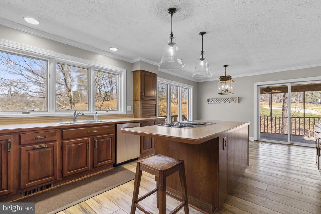 207 SAINT ANDREWS ROAD