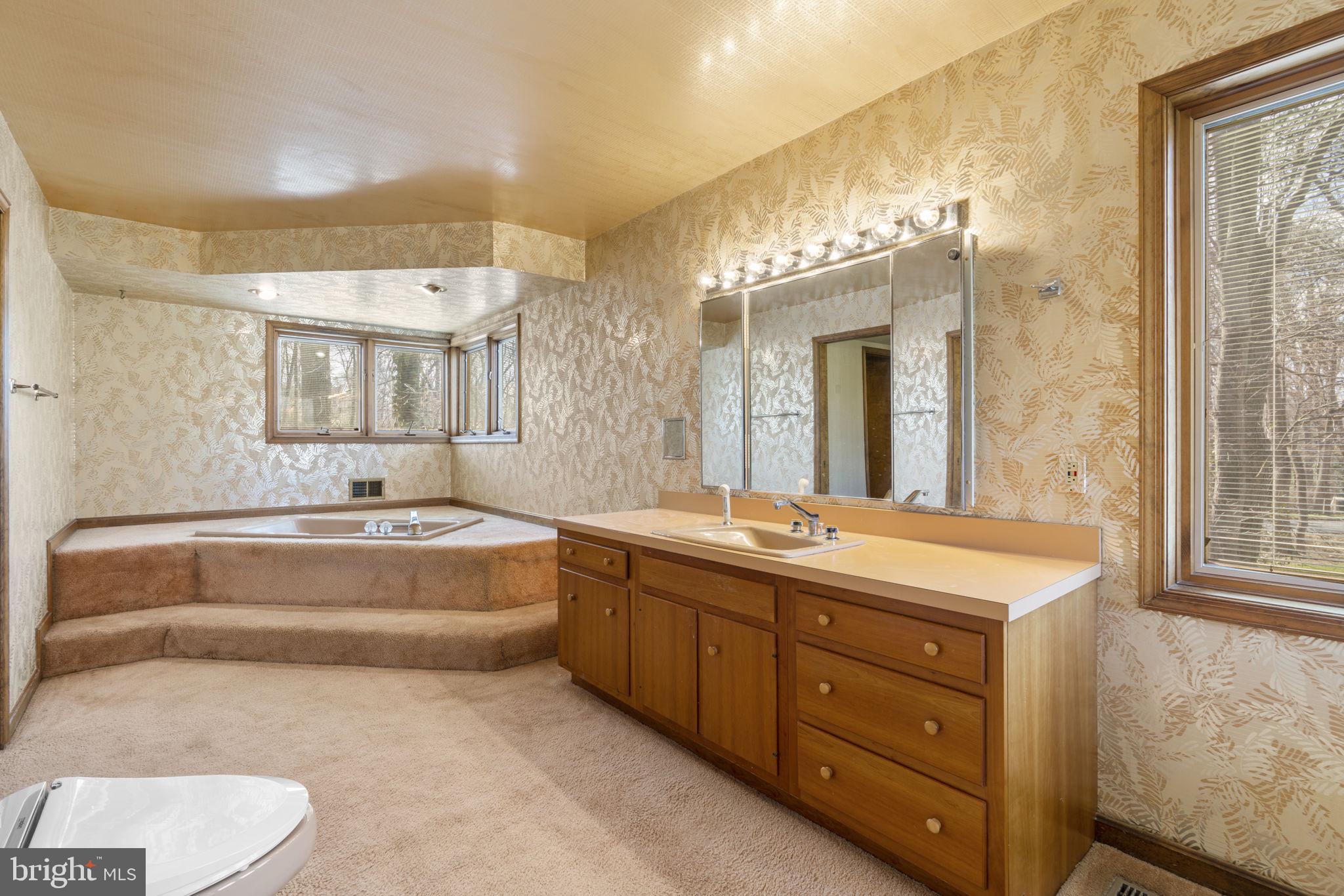 207 SAINT ANDREWS ROAD