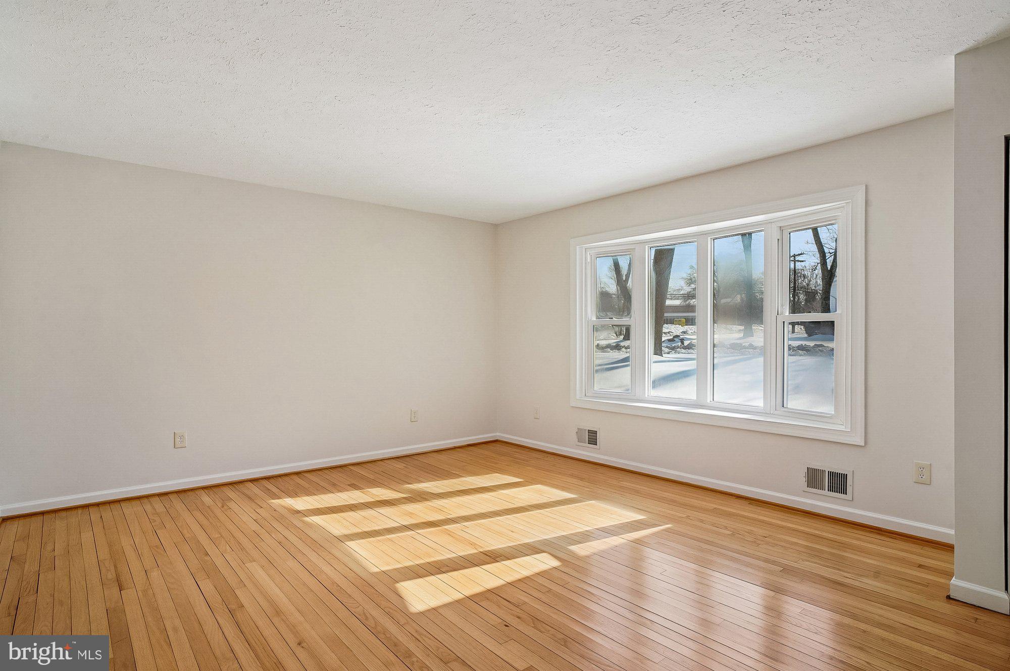 502 OLD PASTURE LANE