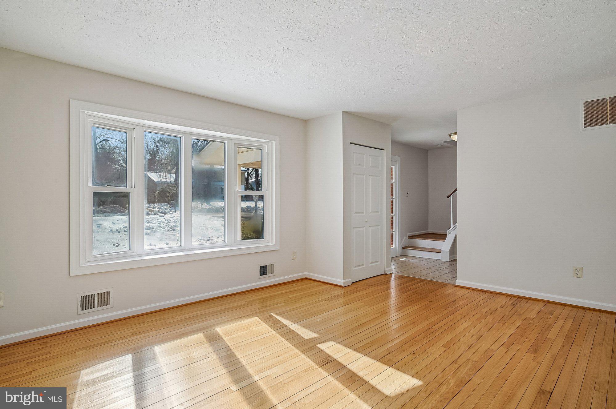 502 OLD PASTURE LANE