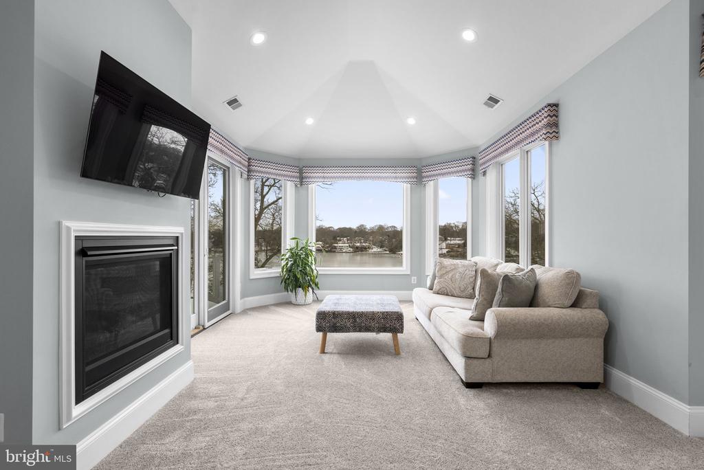 159 BOONE TRAIL