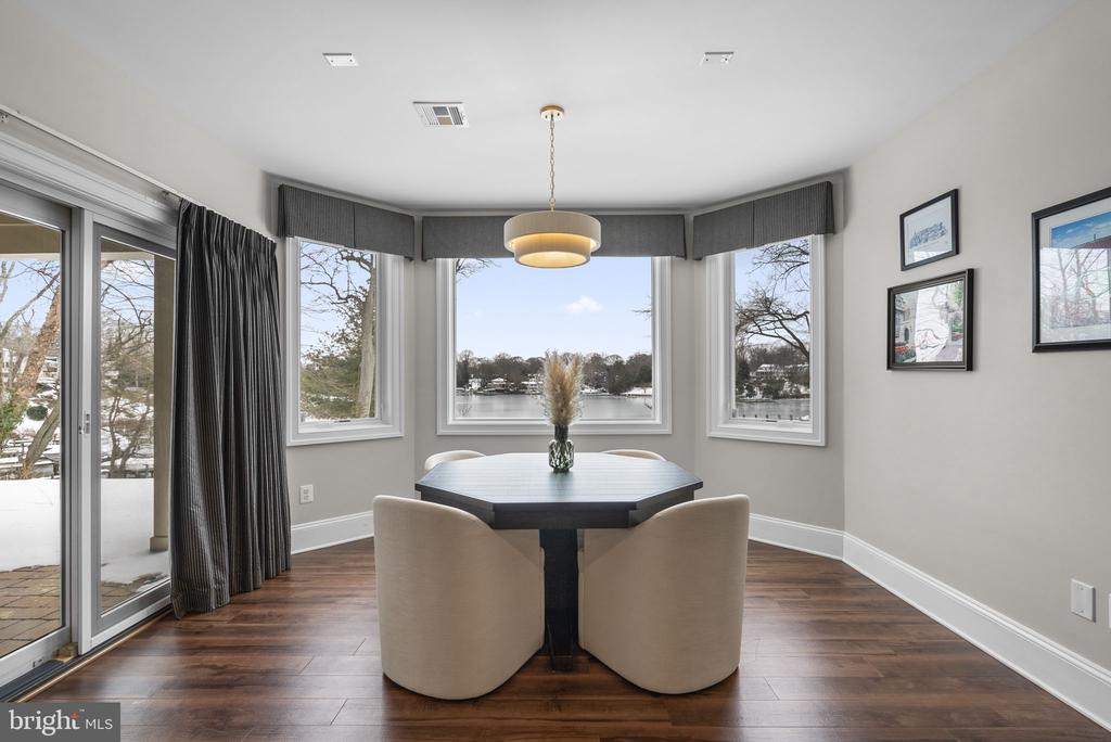 159 BOONE TRAIL