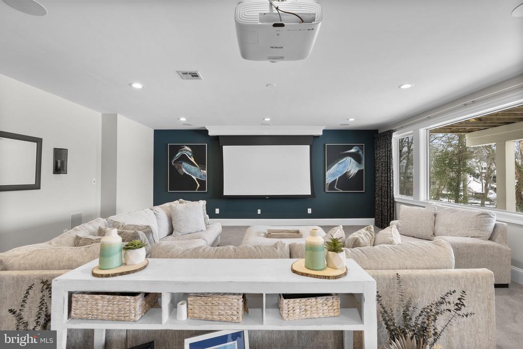 159 BOONE TRAIL