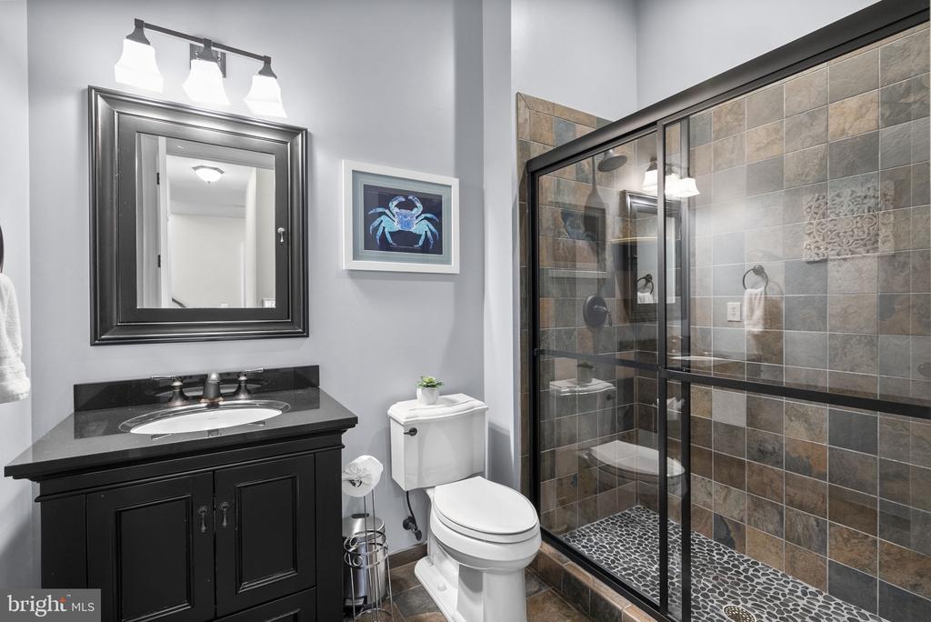 159 BOONE TRAIL