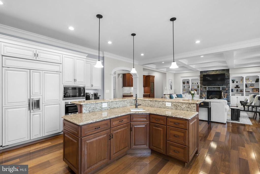 159 BOONE TRAIL