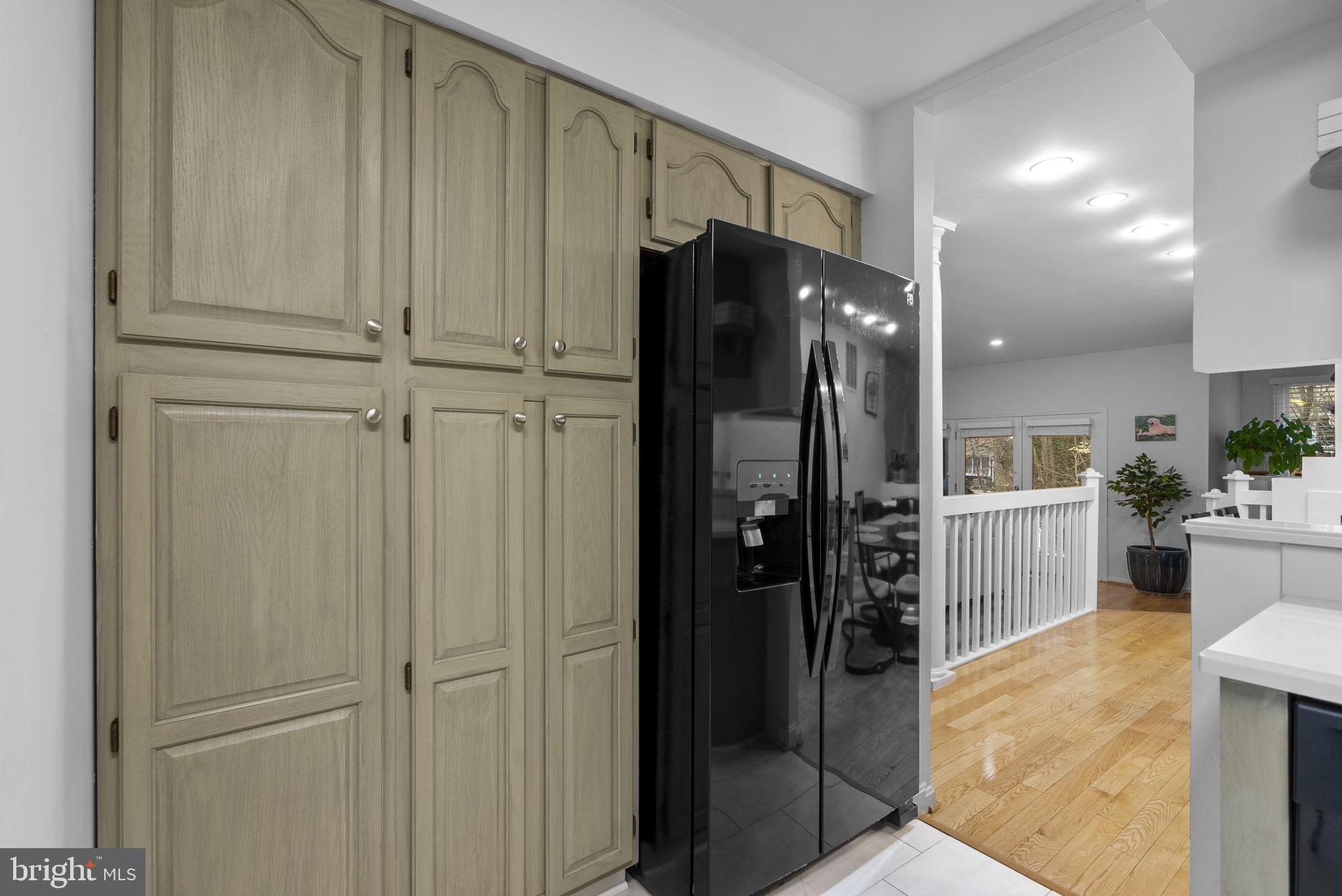 2733 GINGERVIEW LANE