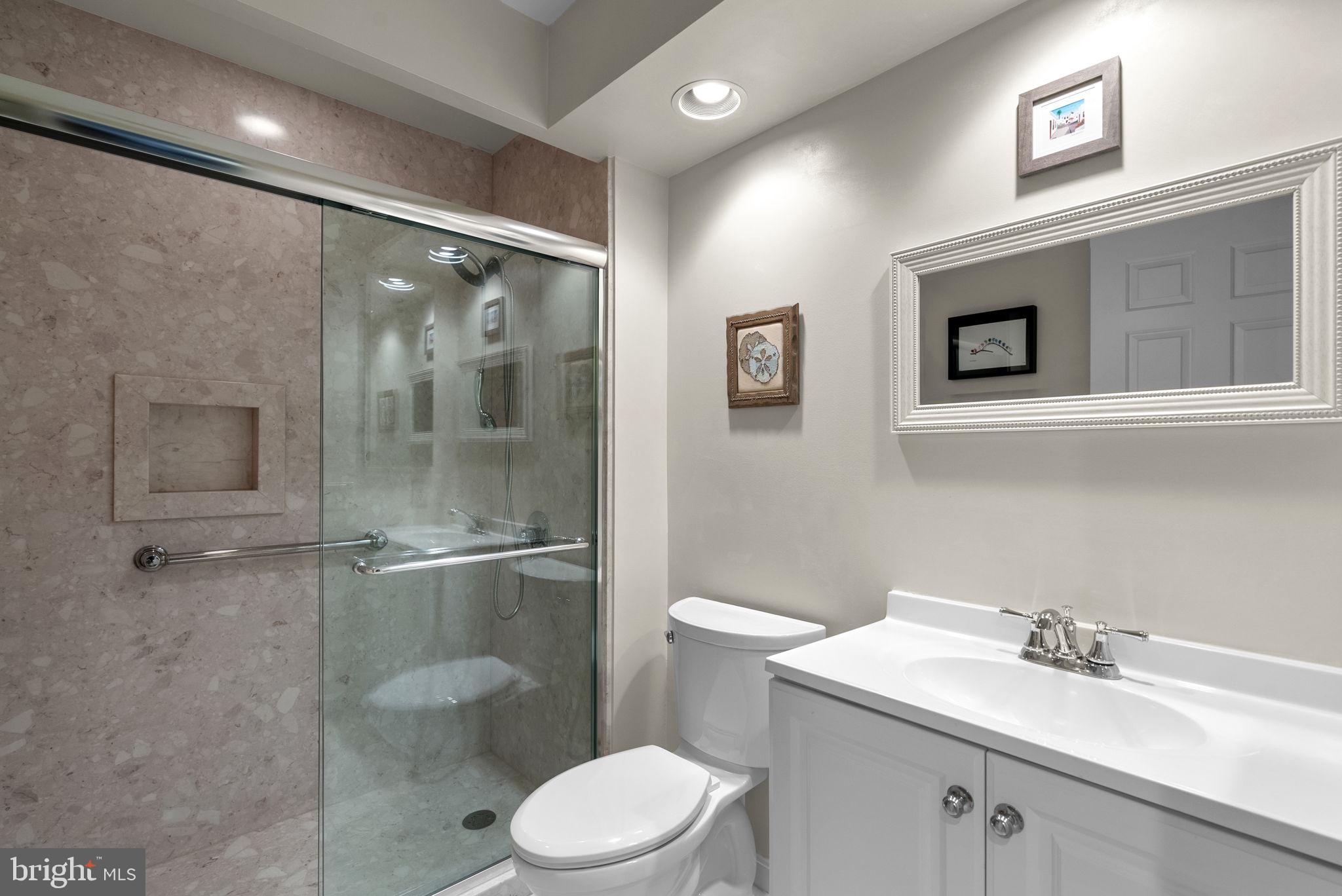 2733 GINGERVIEW LANE