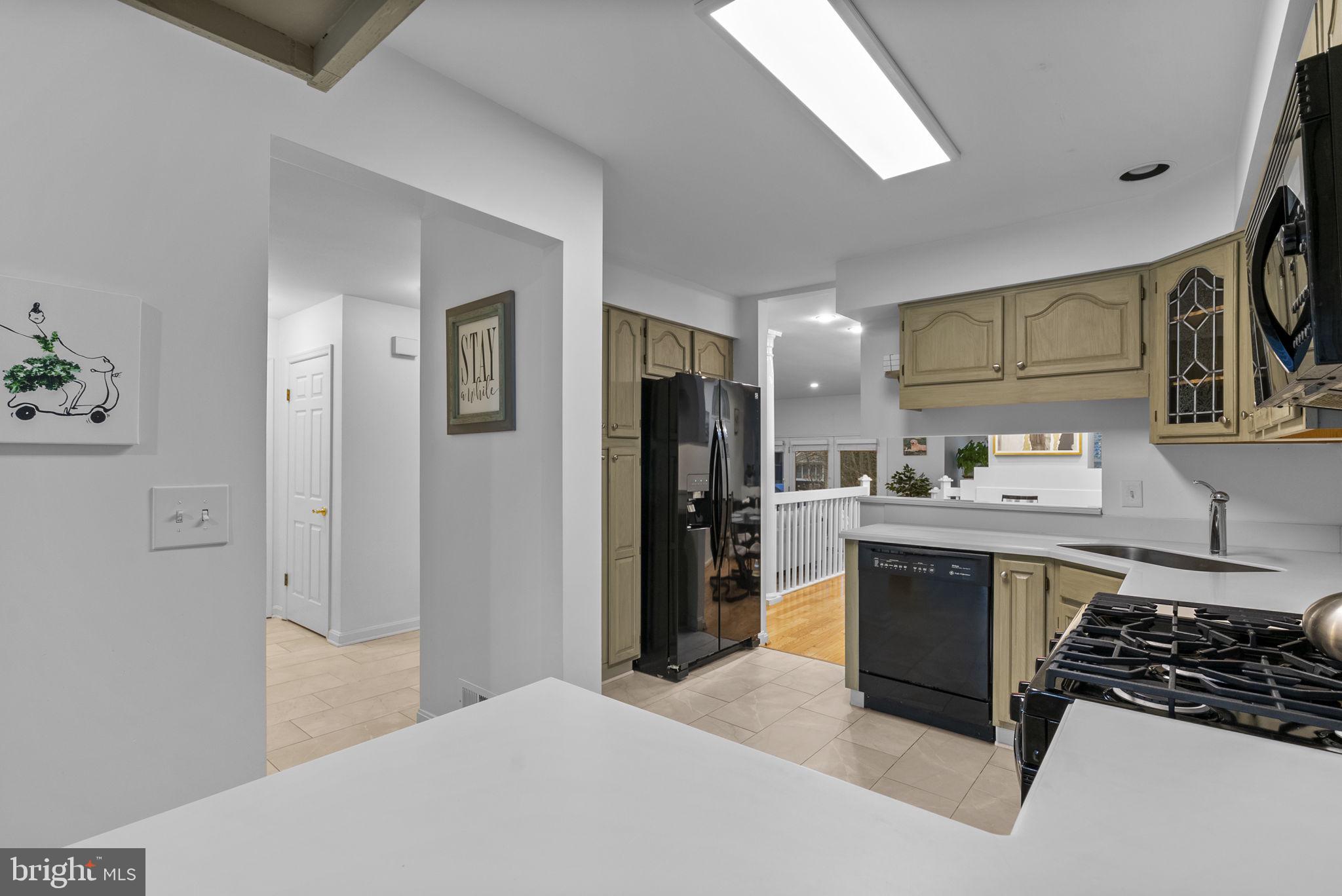 2733 GINGERVIEW LANE