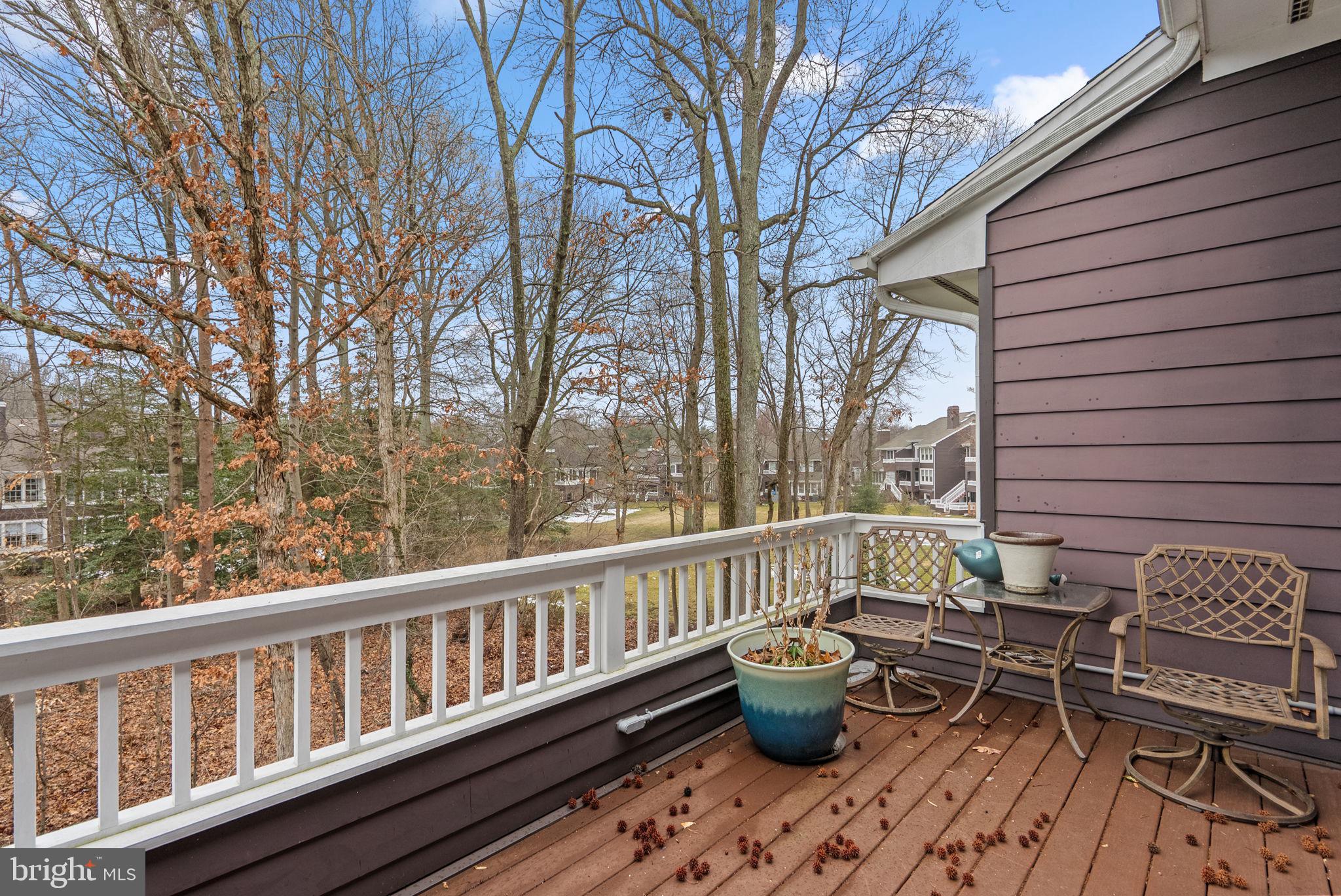 2733 GINGERVIEW LANE