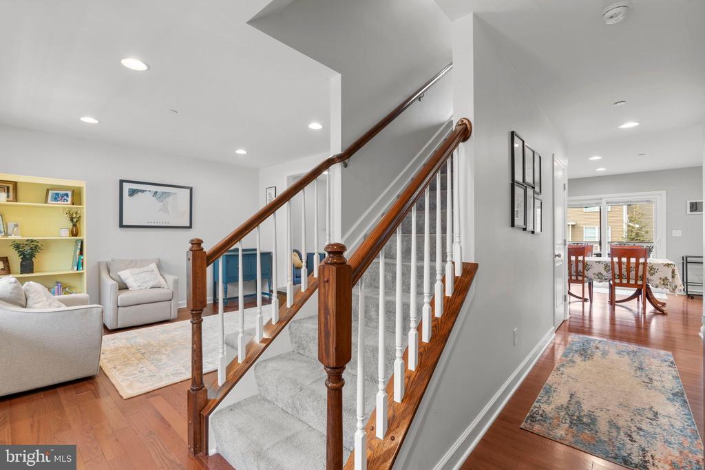 838 OAK TRAIL