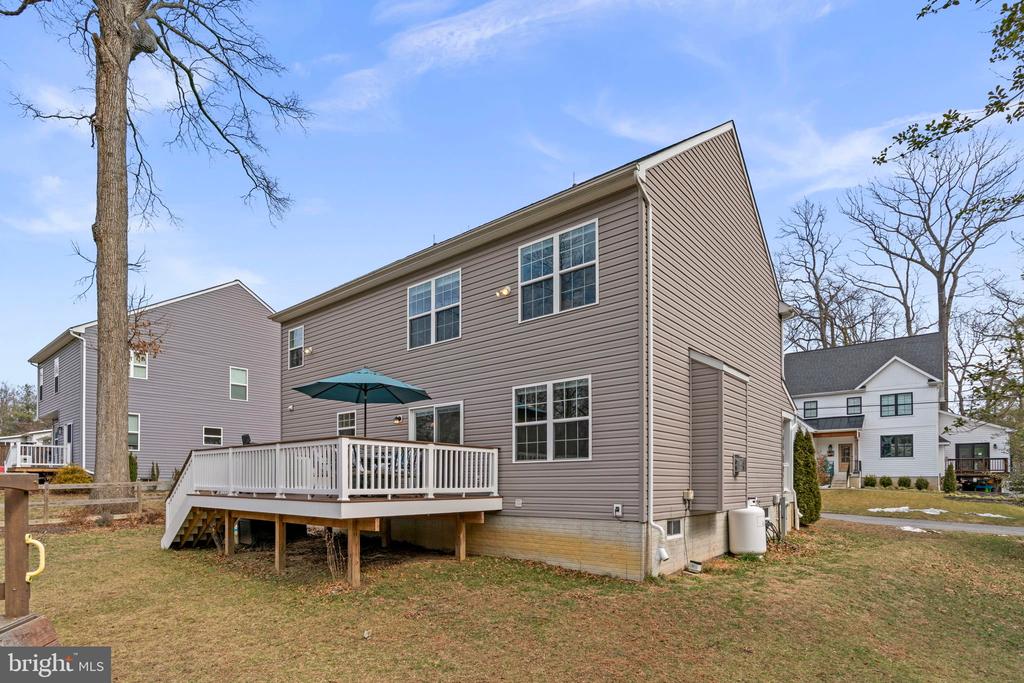 838 OAK TRAIL