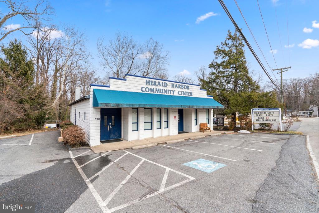 838 OAK TRAIL