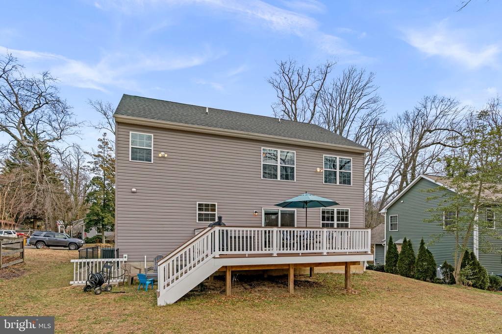 838 OAK TRAIL