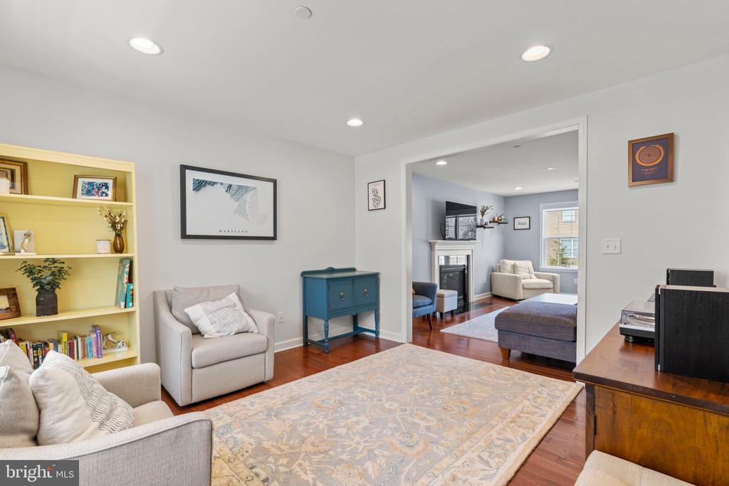 838 OAK TRAIL