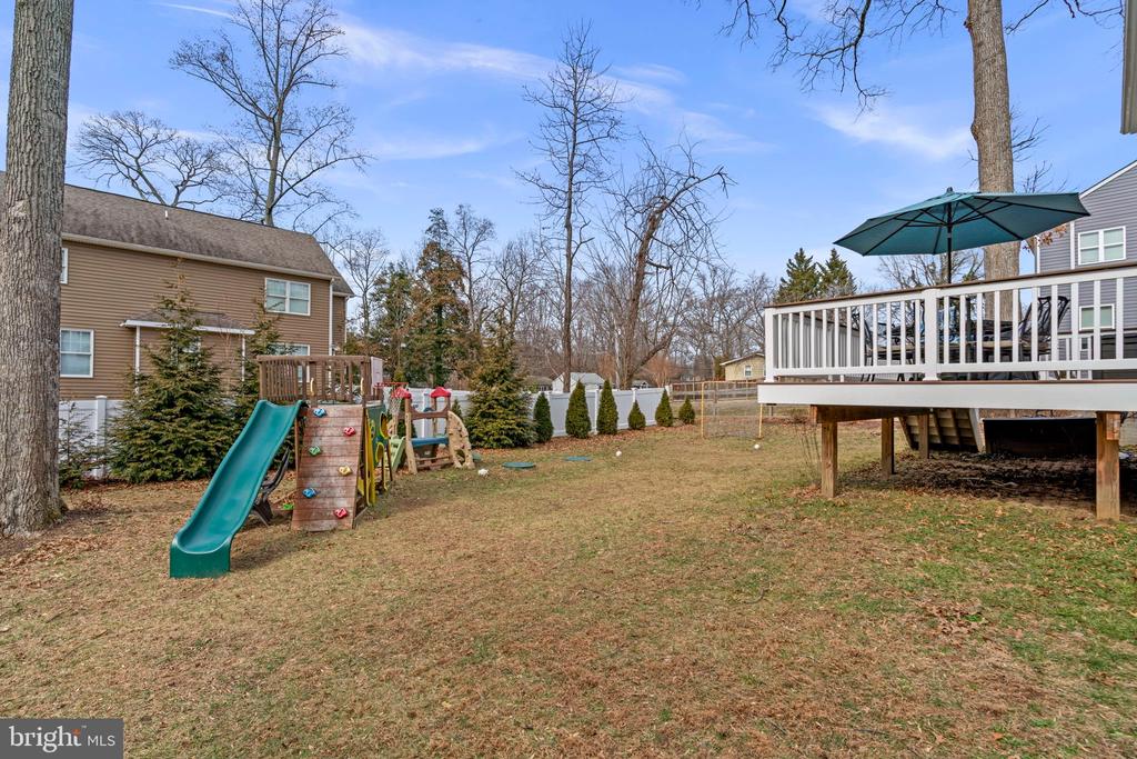838 OAK TRAIL
