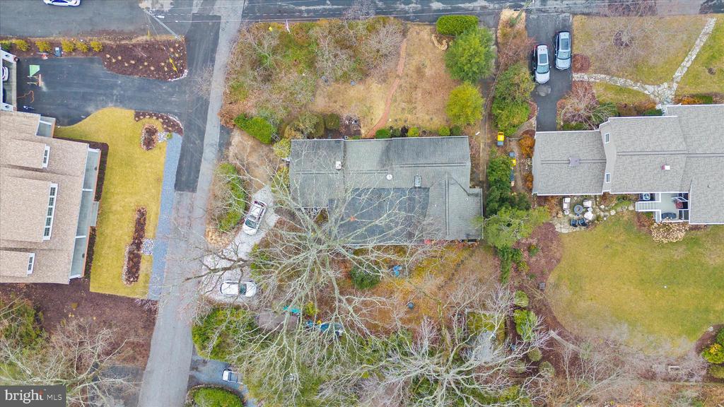 115 LOCKLEVEN DRIVE