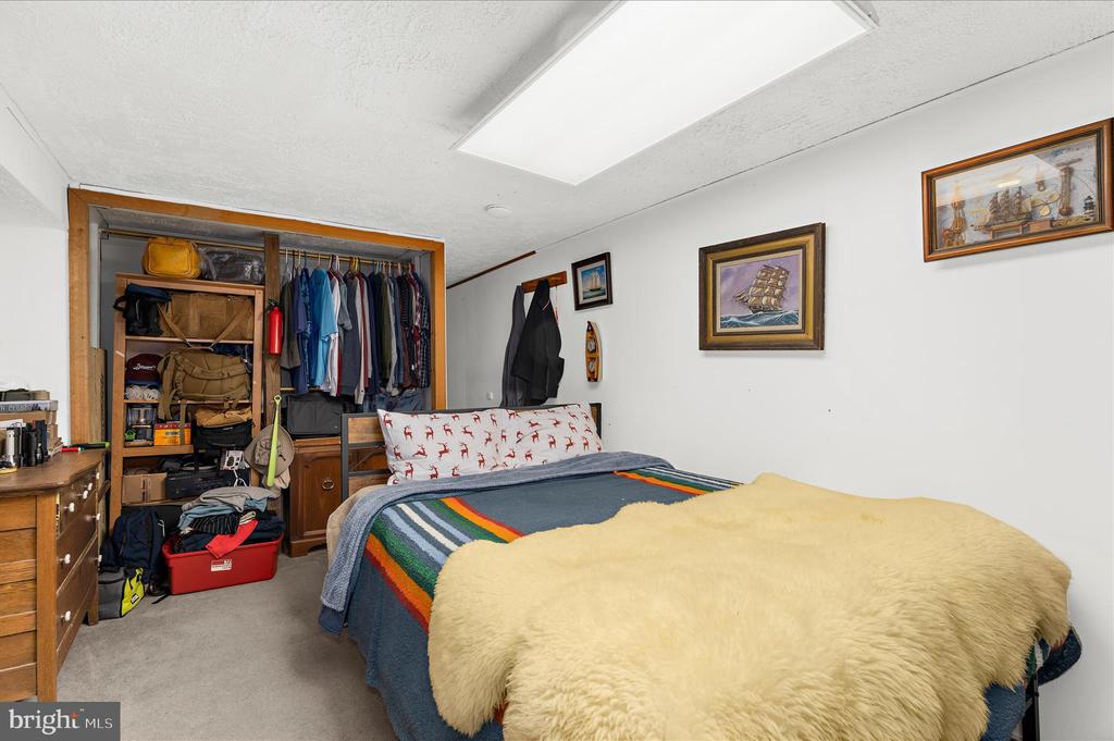 115 LOCKLEVEN DRIVE