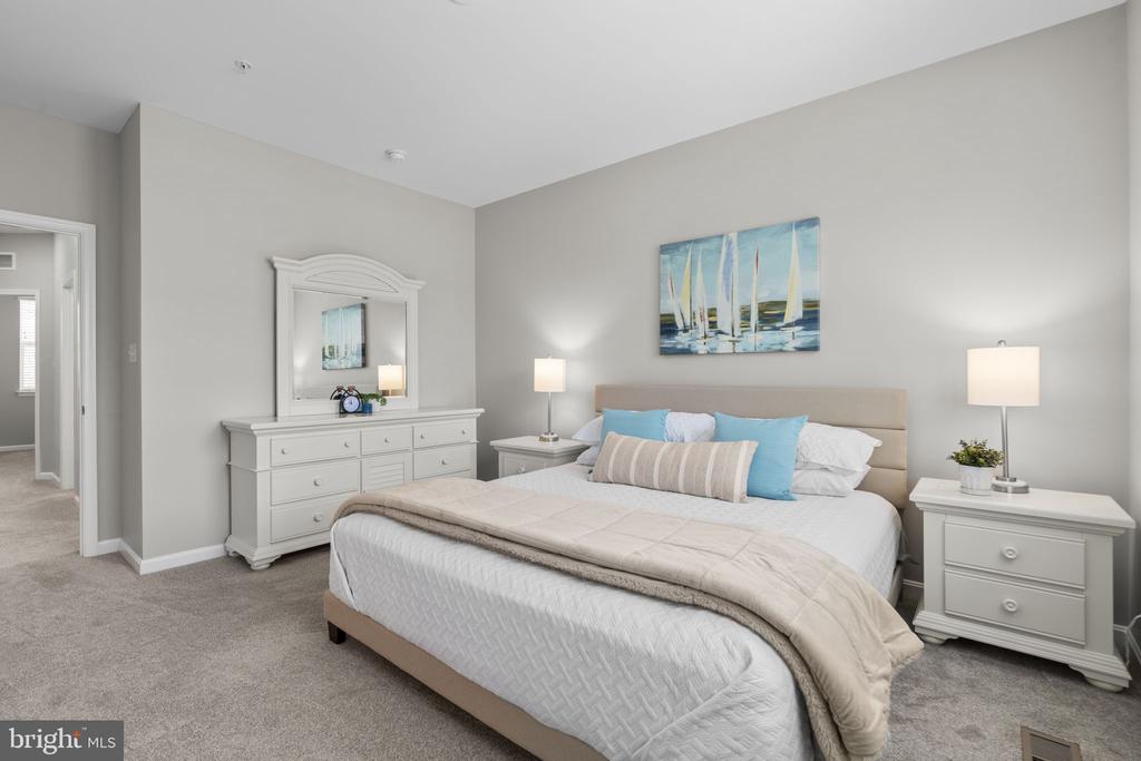 204 BETHEL ALLEY