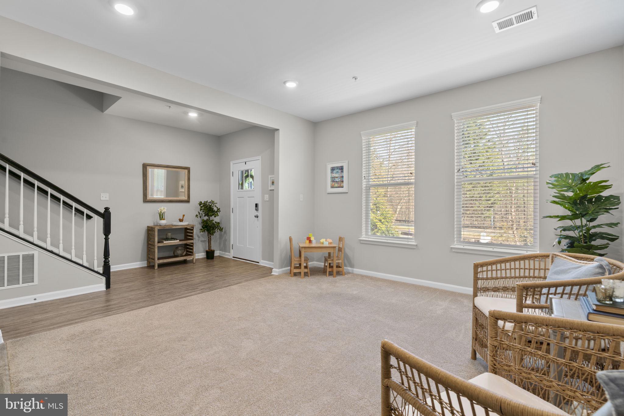 204 BETHEL ALLEY