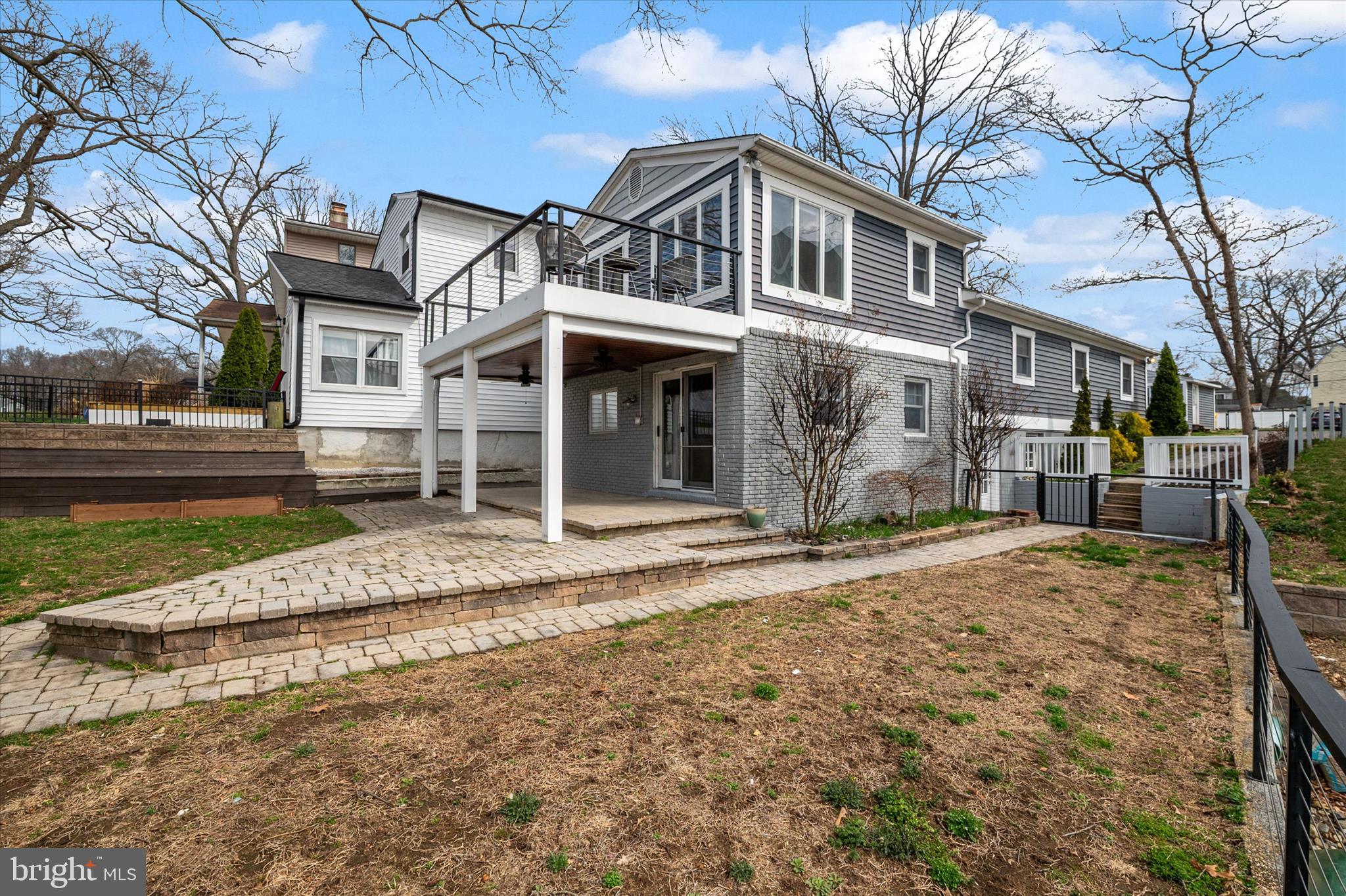306 RIVERSIDE DRIVE