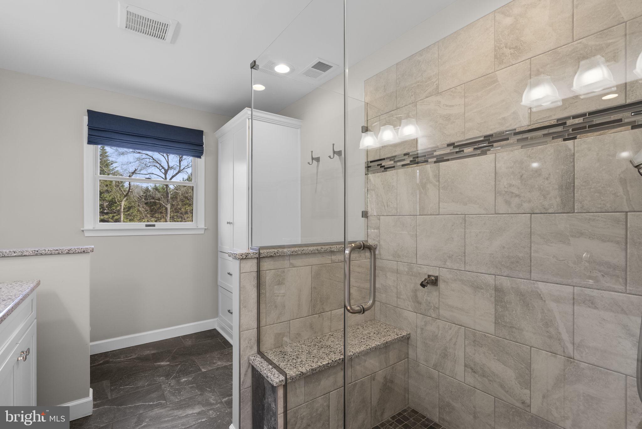 545 DEVONSHIRE COURT