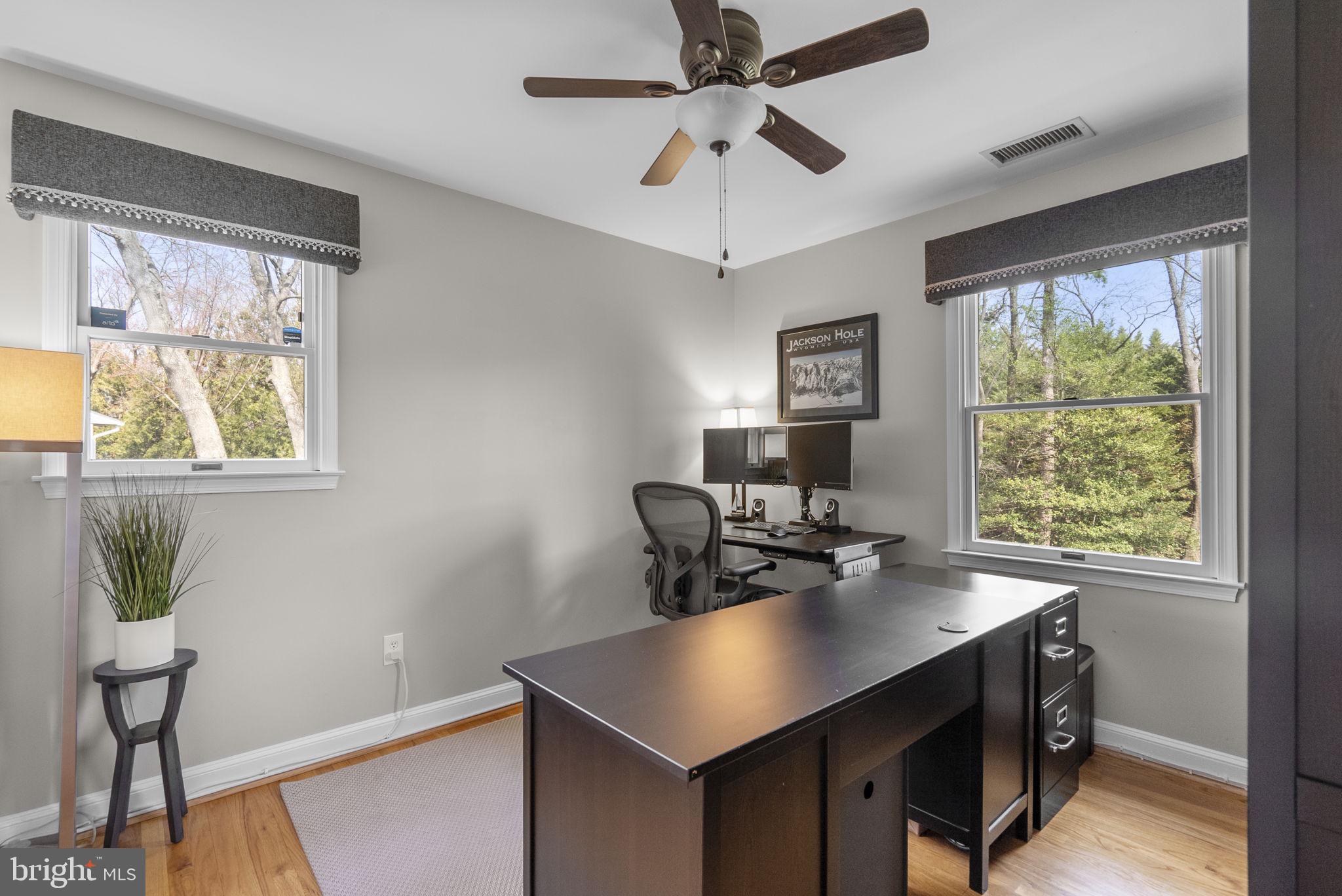 545 DEVONSHIRE COURT