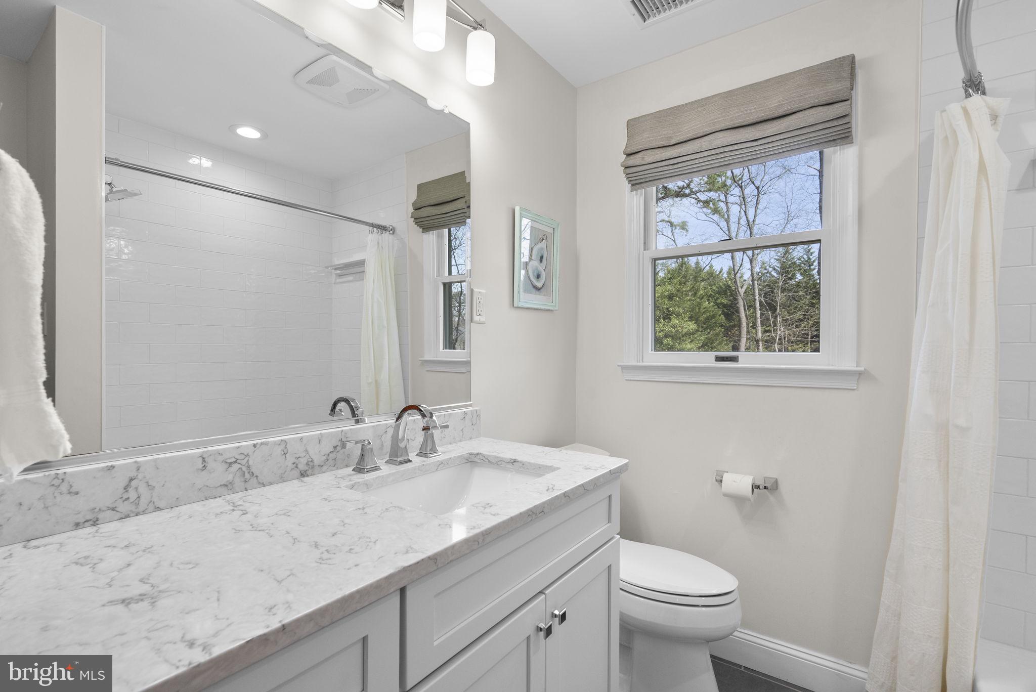 545 DEVONSHIRE COURT