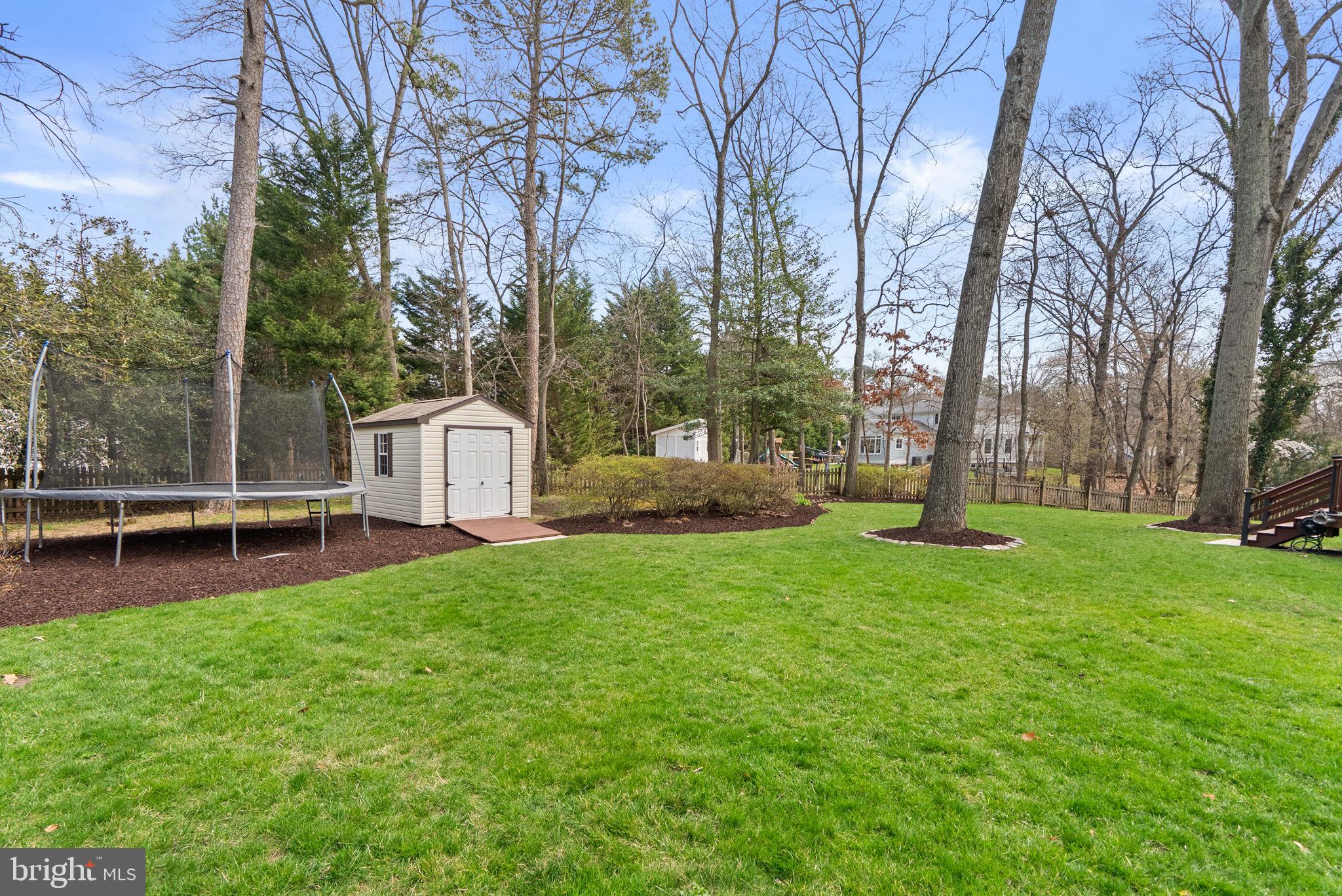 545 DEVONSHIRE COURT