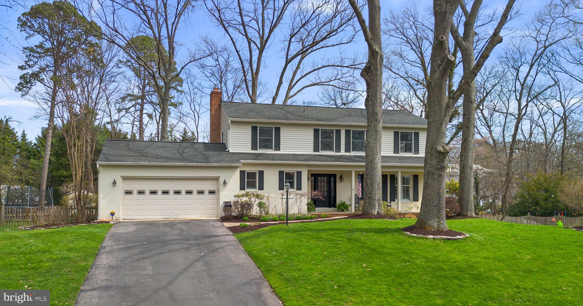 545 DEVONSHIRE COURT