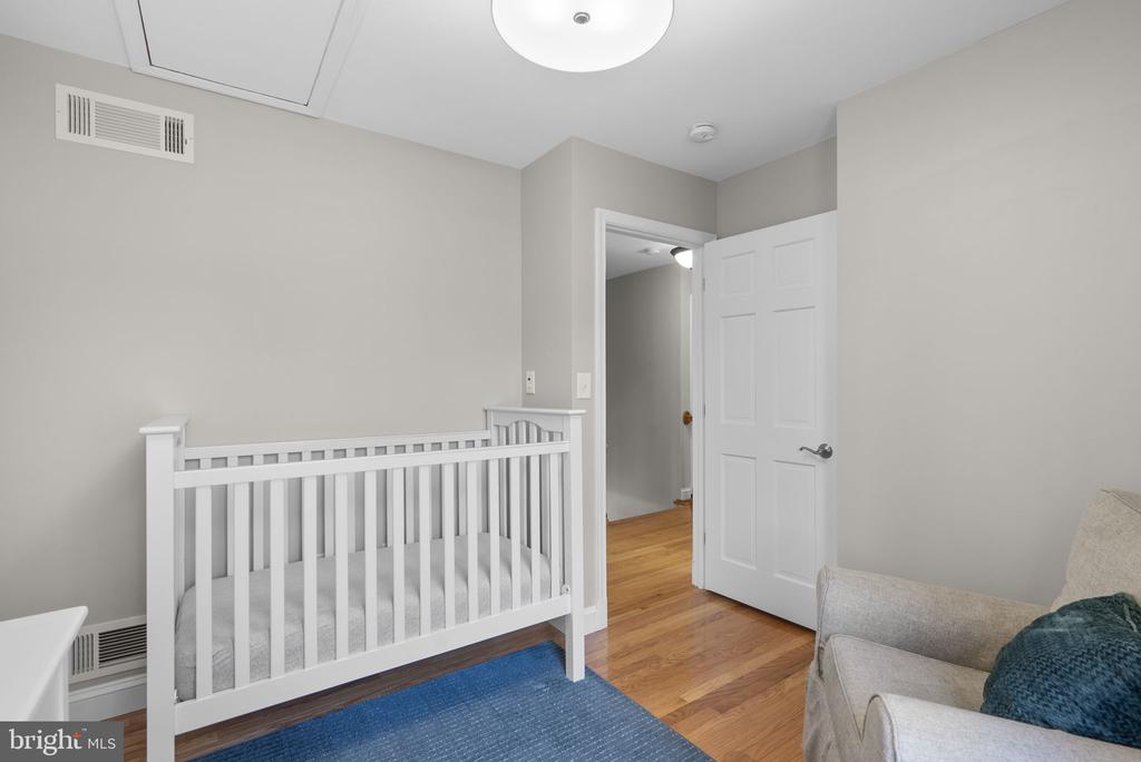 545 DEVONSHIRE COURT