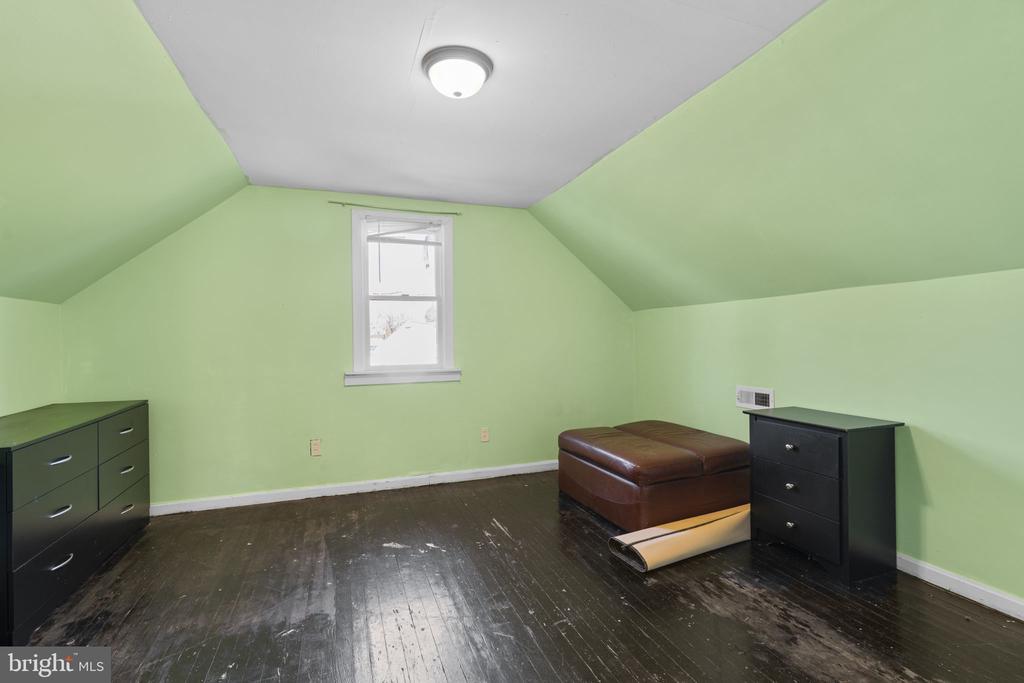 319 ALAMEDA PARKWAY