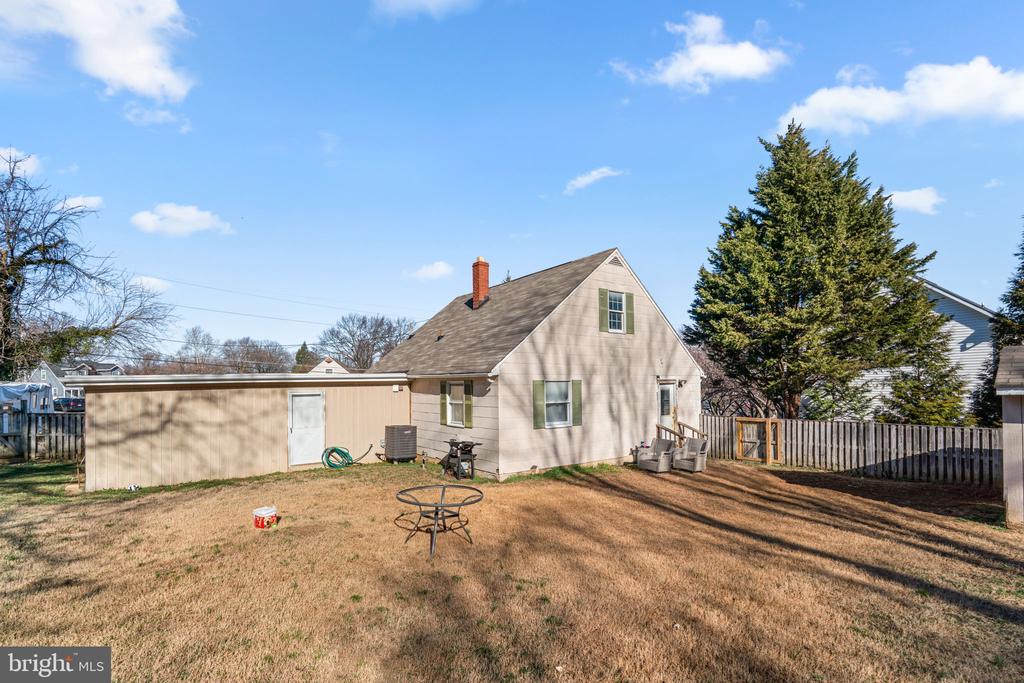 319 ALAMEDA PARKWAY