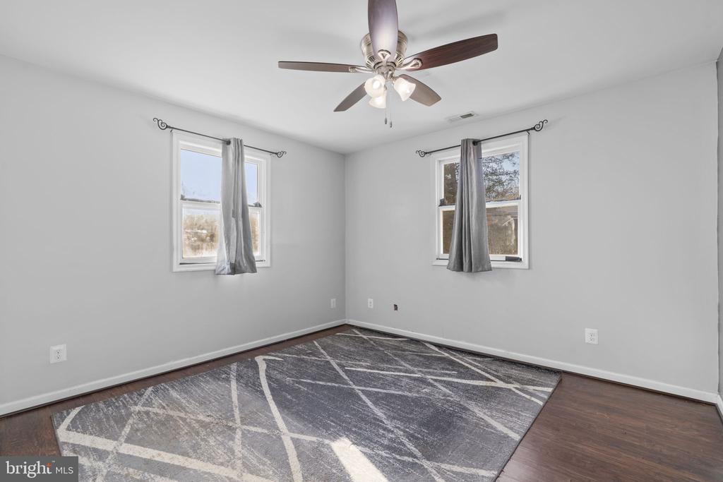 319 ALAMEDA PARKWAY