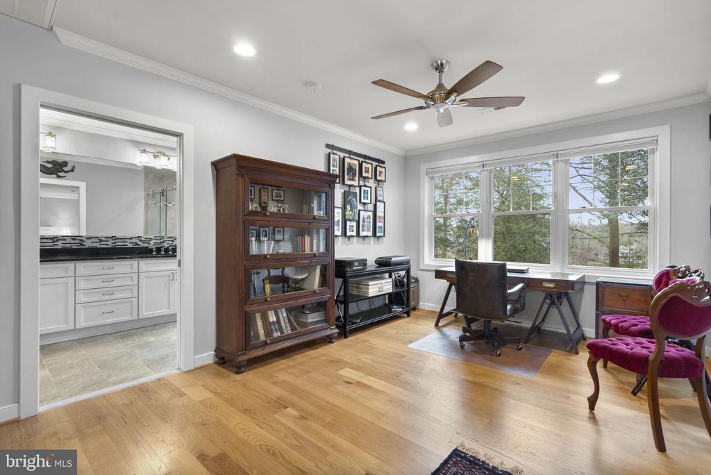 817 DIVIDING ROAD