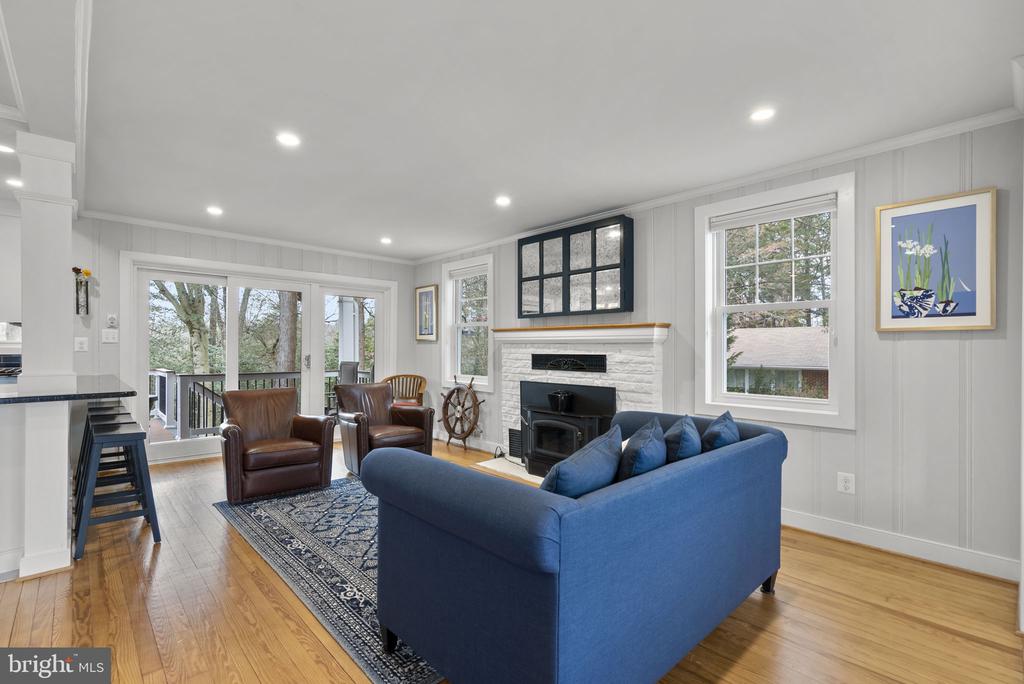 817 DIVIDING ROAD