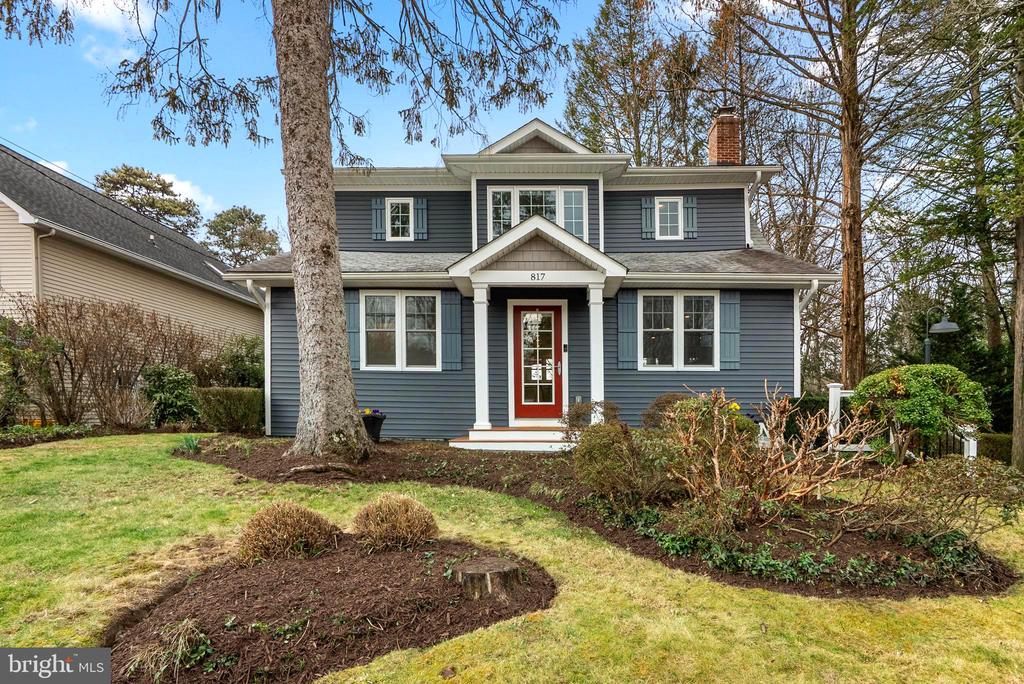 817 DIVIDING ROAD
