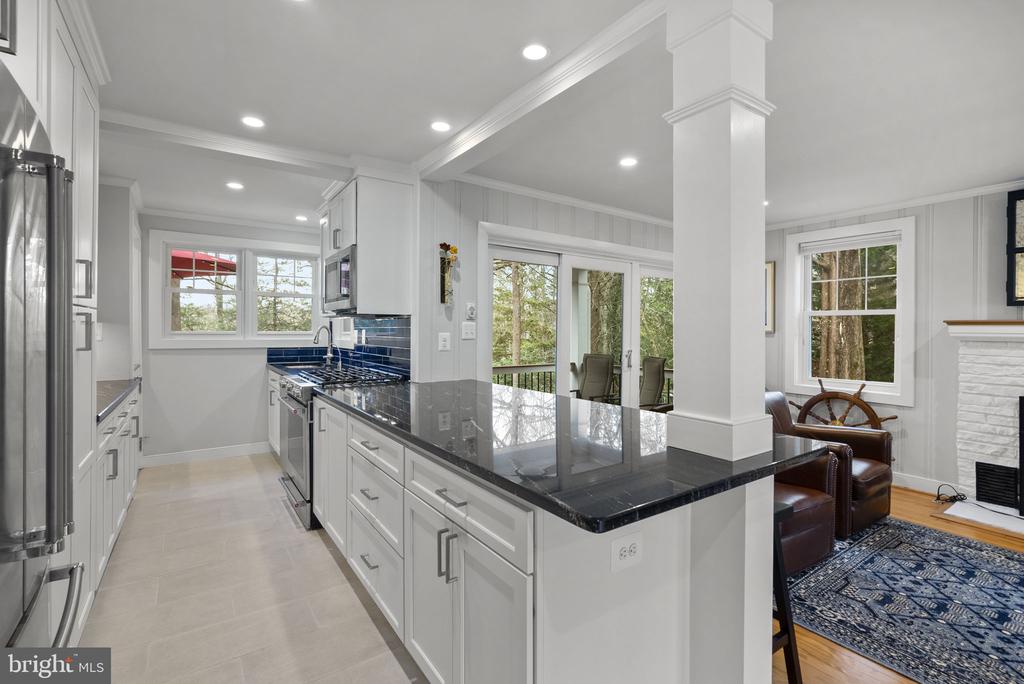 817 DIVIDING ROAD