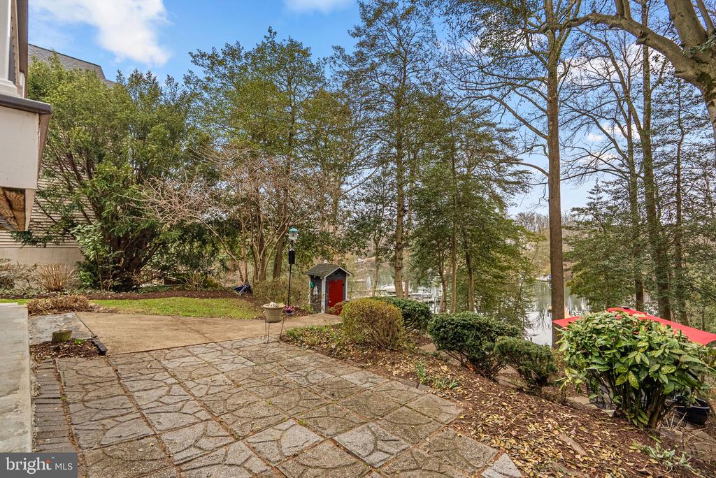 817 DIVIDING ROAD