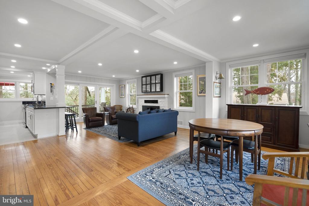 817 DIVIDING ROAD