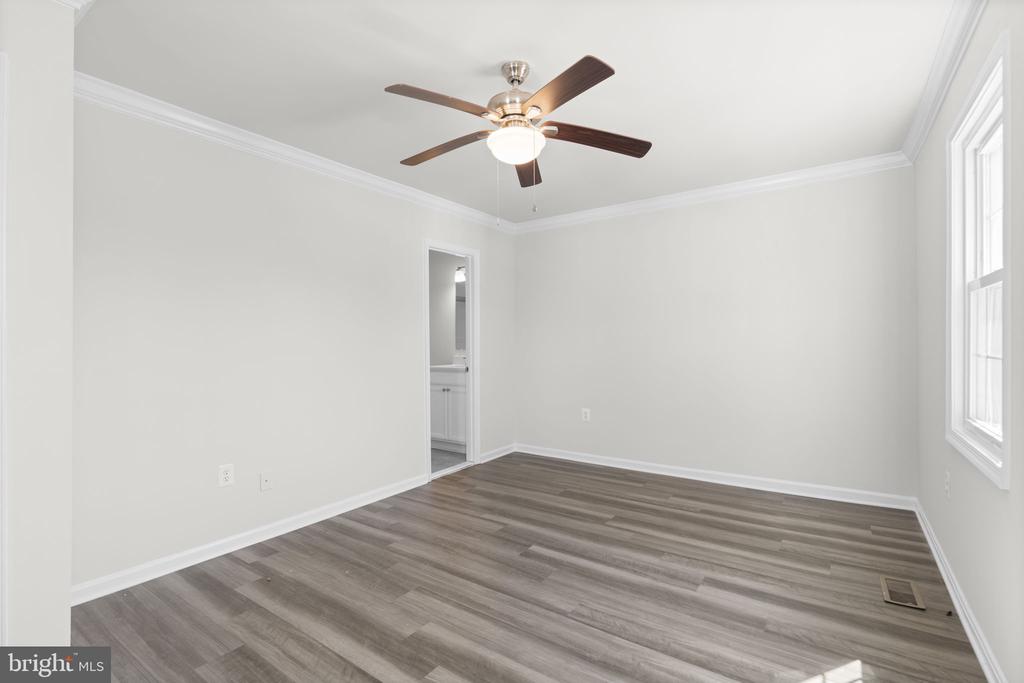 1472 LOWELL COURT