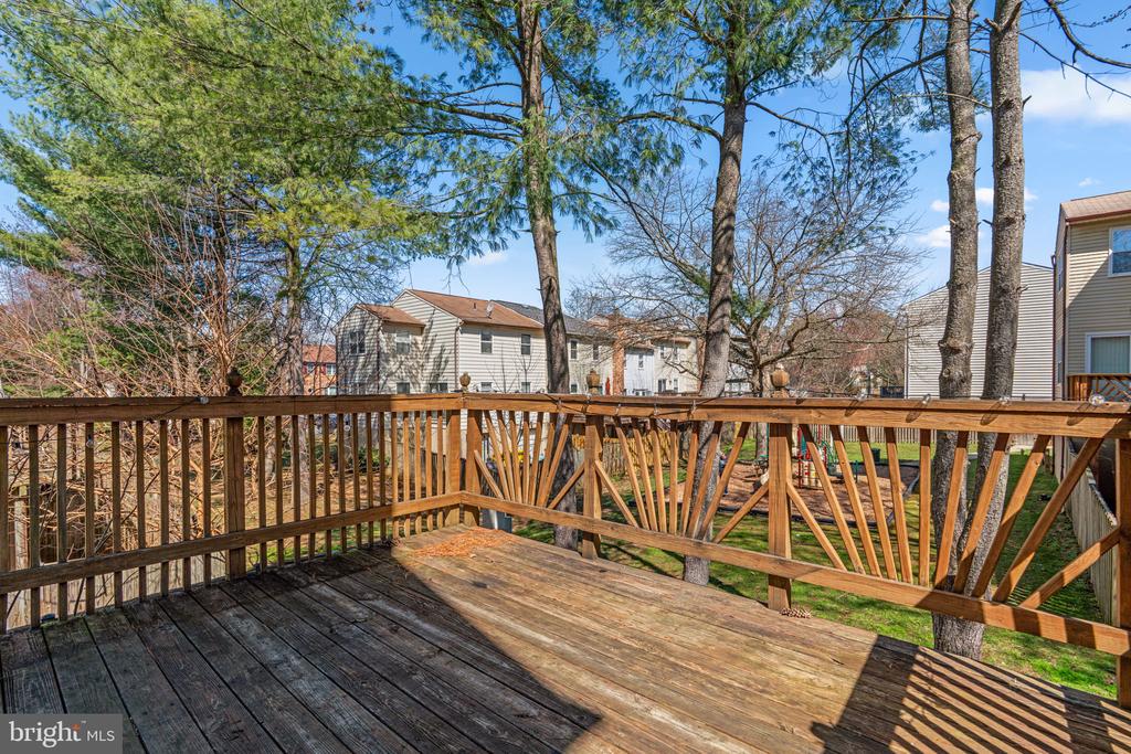 1472 LOWELL COURT