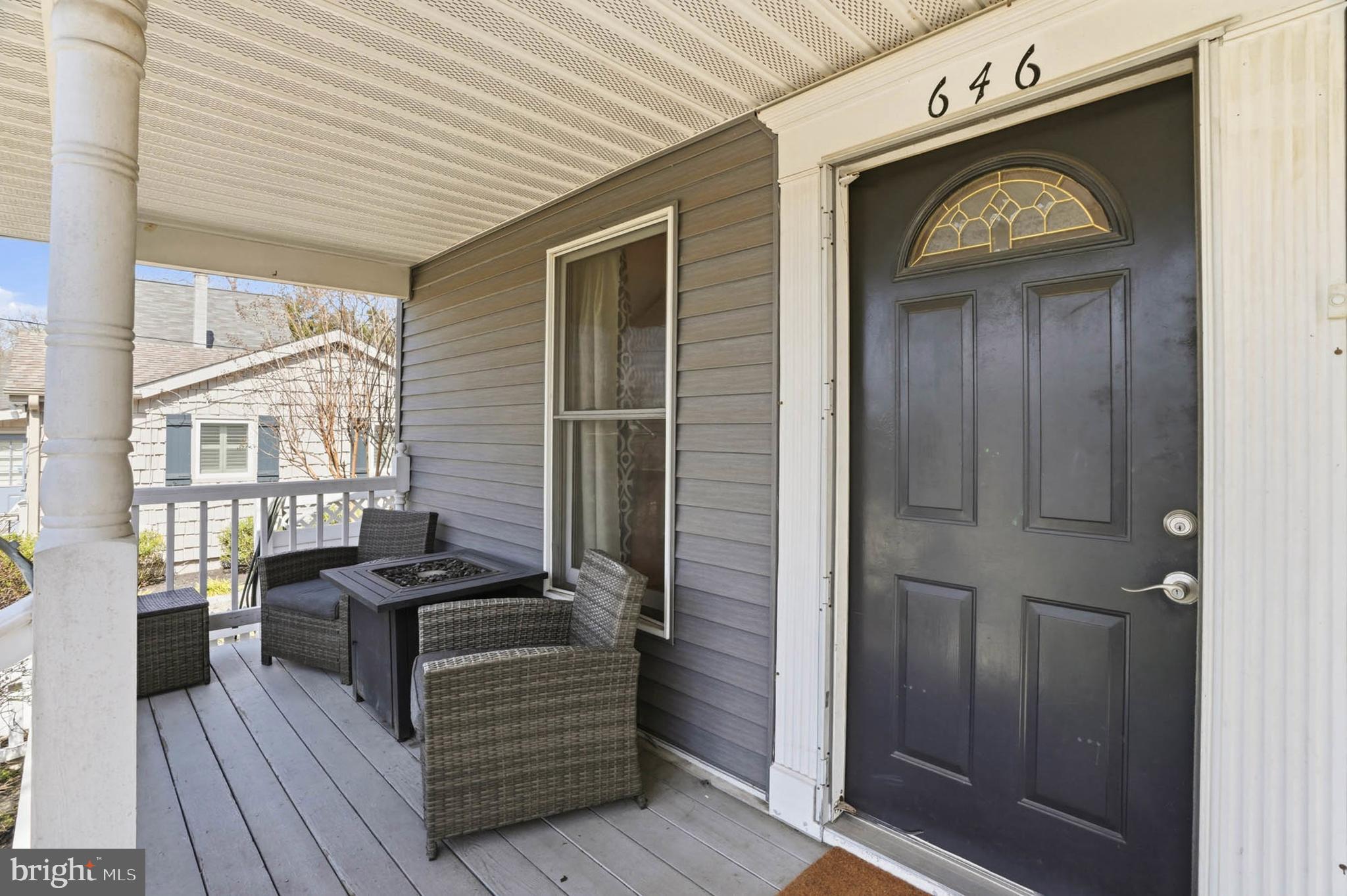 646 SHORE ROAD