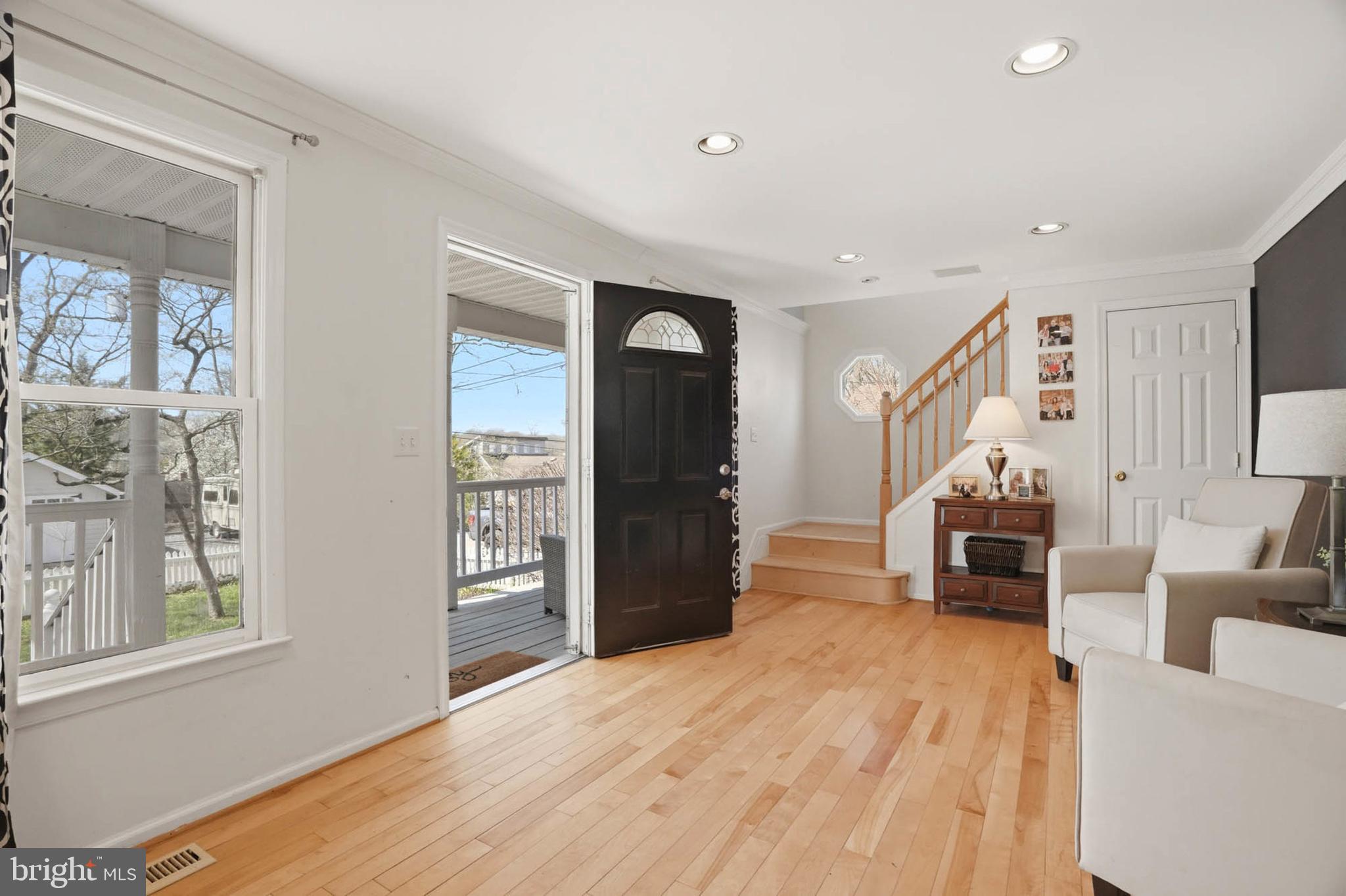 646 SHORE ROAD