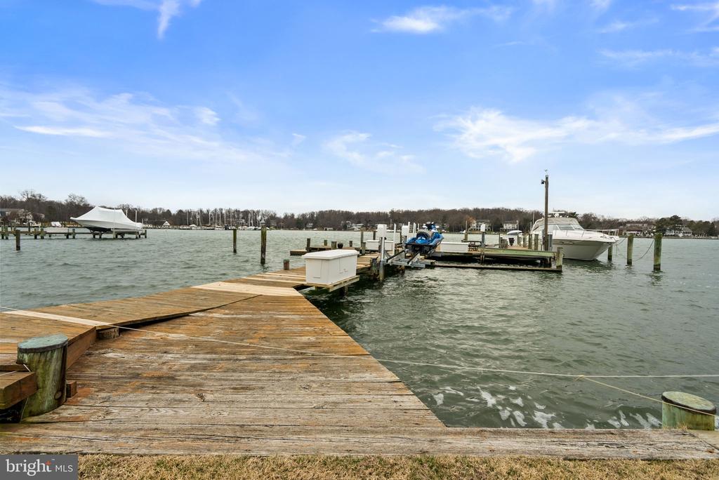 22 E LAKE DRIVE