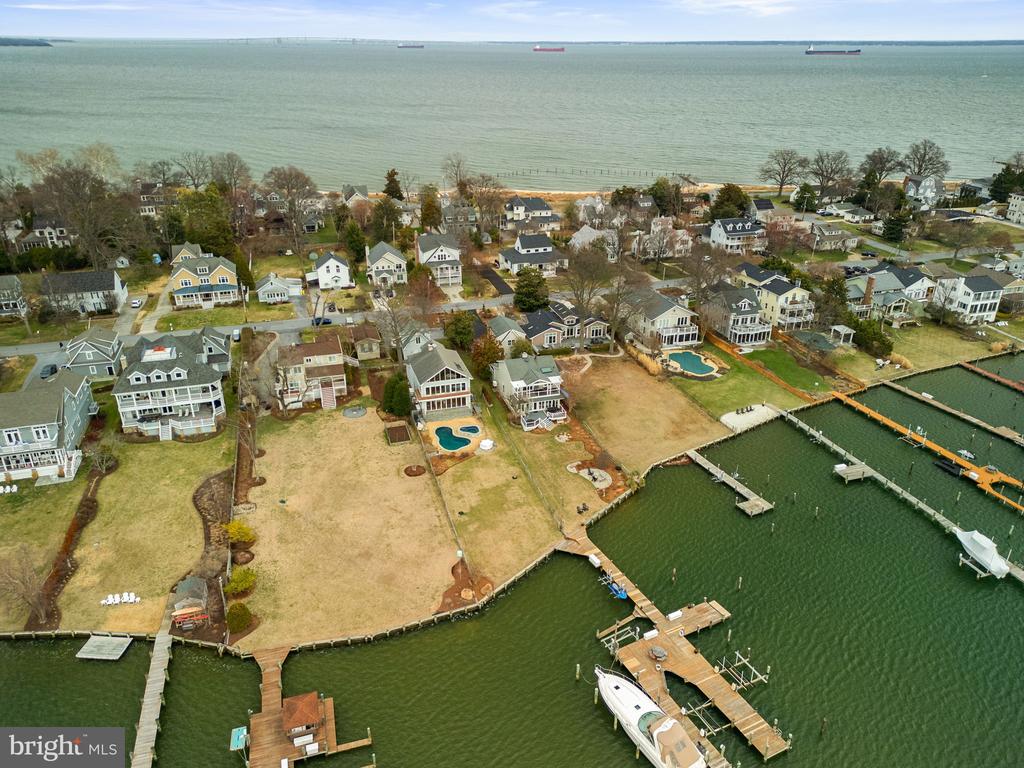 22 E LAKE DRIVE
