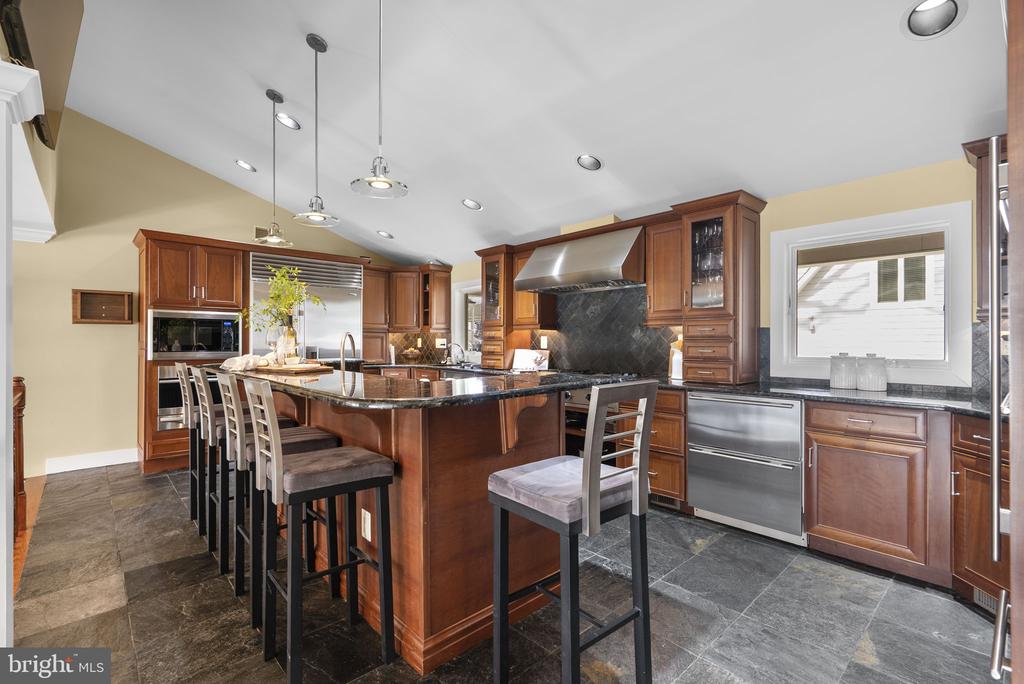 22 E LAKE DRIVE