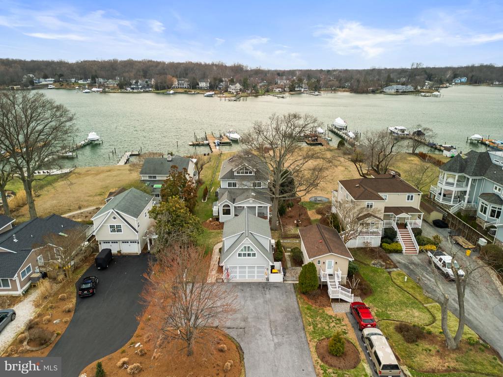 22 E LAKE DRIVE
