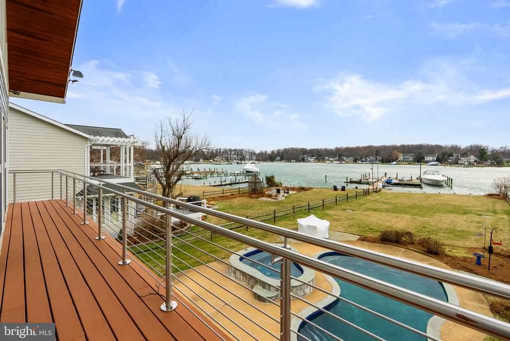 22 E LAKE DRIVE