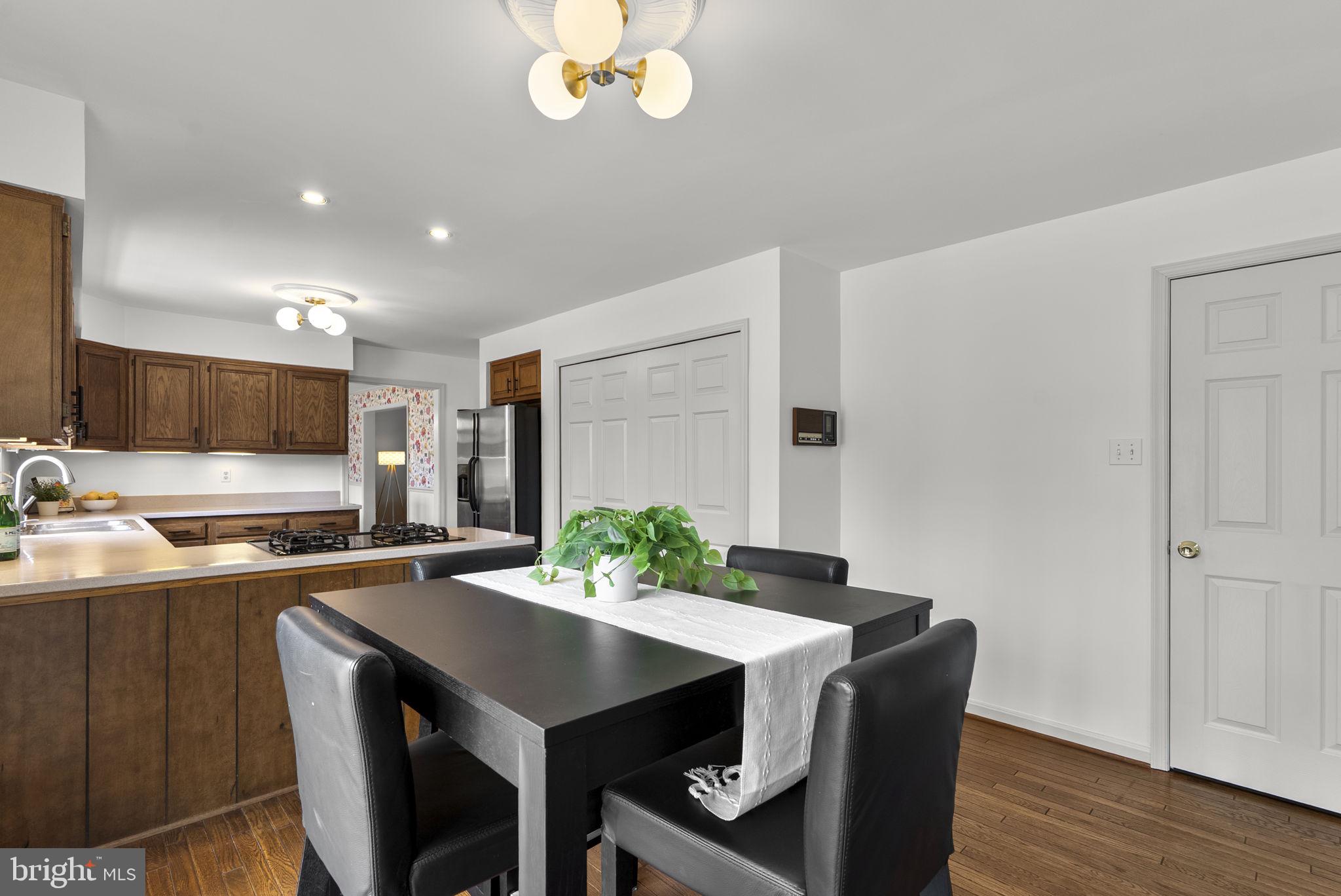 1866 LYNNFIELD DRIVE