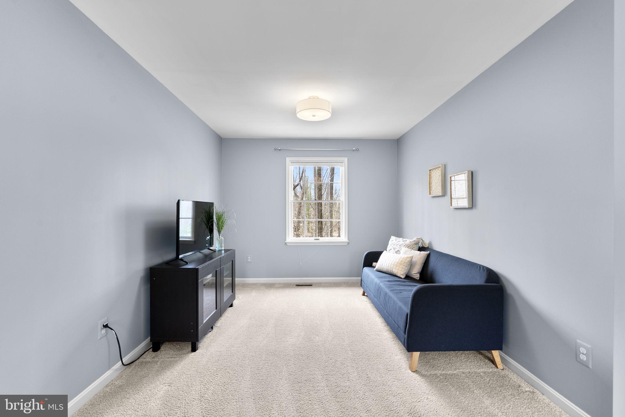 1866 LYNNFIELD DRIVE